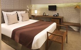 Hotel Sophie Germain  3*